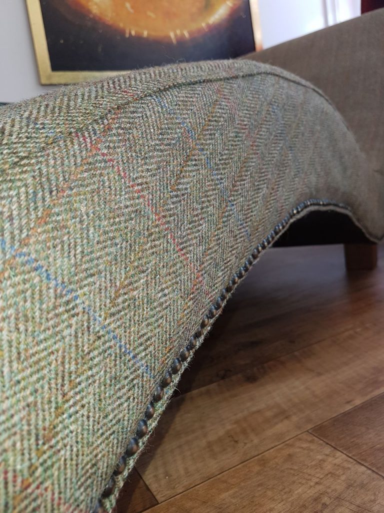 Harris |Tweed Chaise Loungue